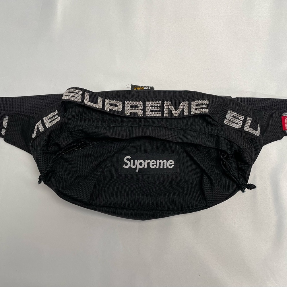 Supreme Fanny Pack Waist Bag - Like New!